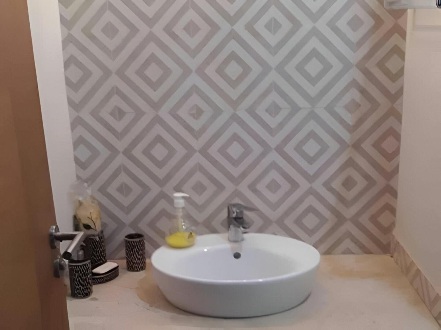 Appartement ,Tram Parking And Wifi Gratui Casablanca Exterior photo